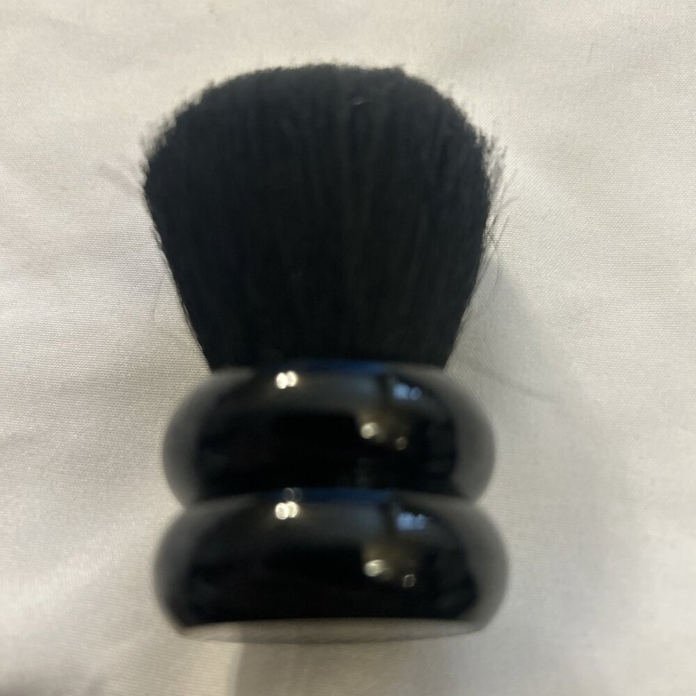 Models Prefer Kabuki makeup brush Face Powder Blush Bronzer Black handle new